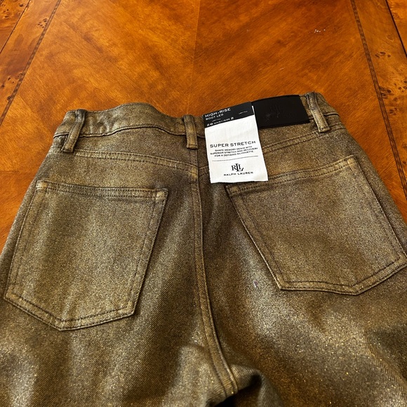 Ralph Lauren women's high-rise Boot Leg Jean. - Picture 6 of 9